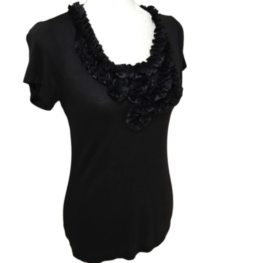 Lace Floral short sleeve black top